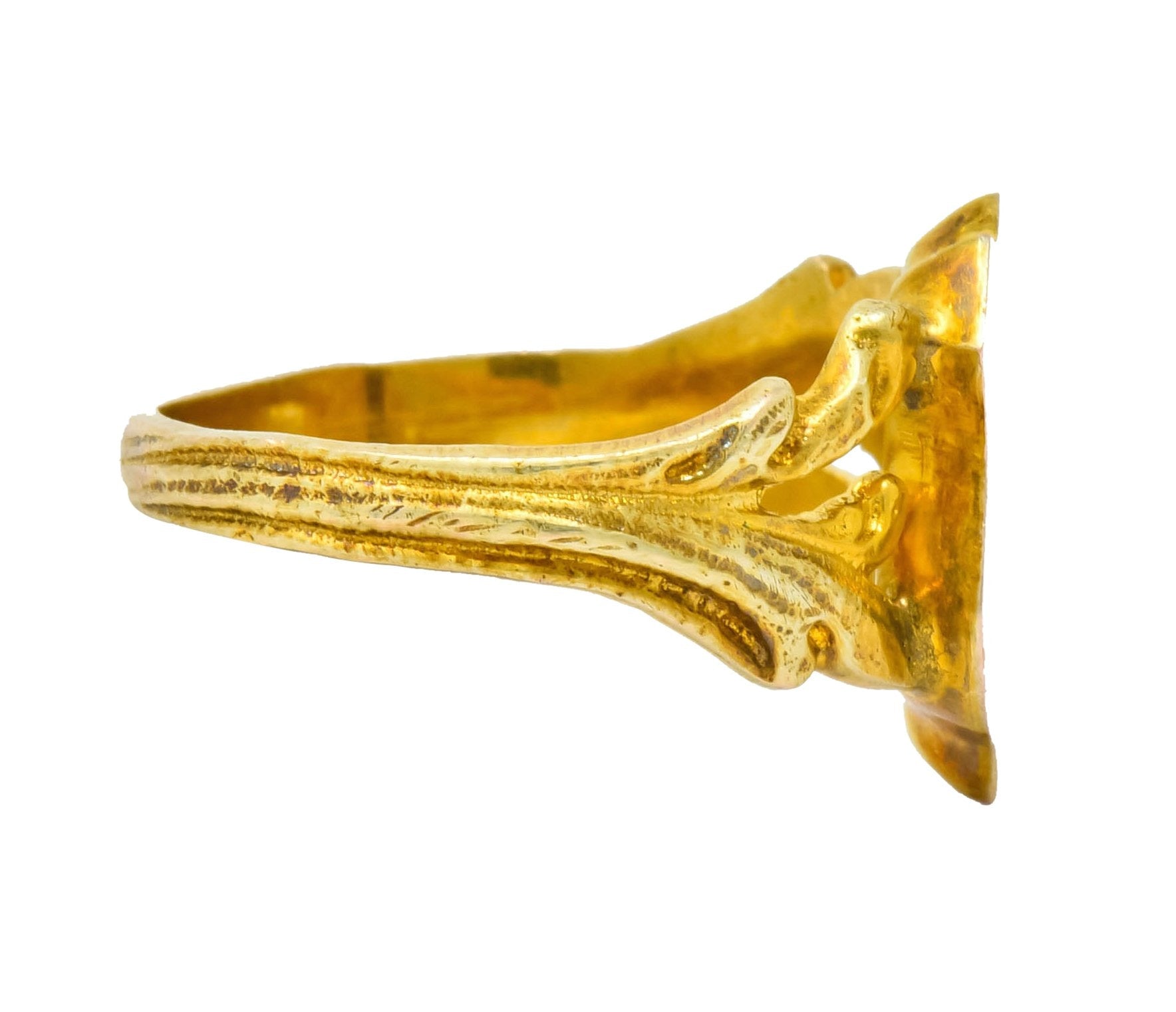 Art Nouveau 12 Karat Yellow Gold Shield Signet Unisex Ring - Wilson's Estate Jewelry