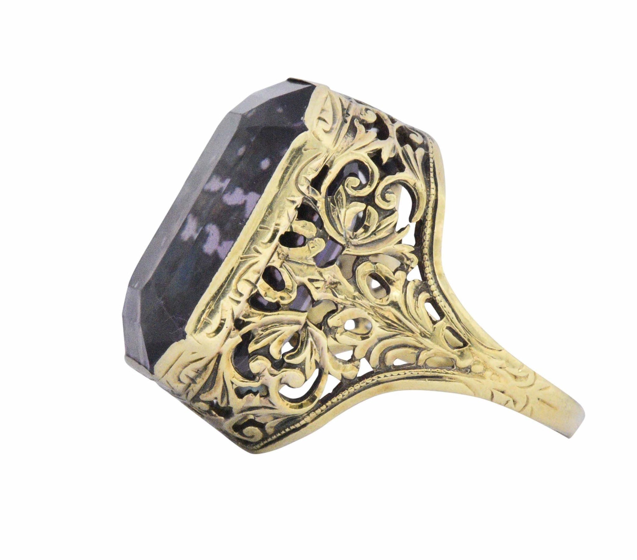 Art Nouveau 14.00 Carat Amethyst And 18 Karat Gold Cocktail Ring Wilson's Estate Jewelry