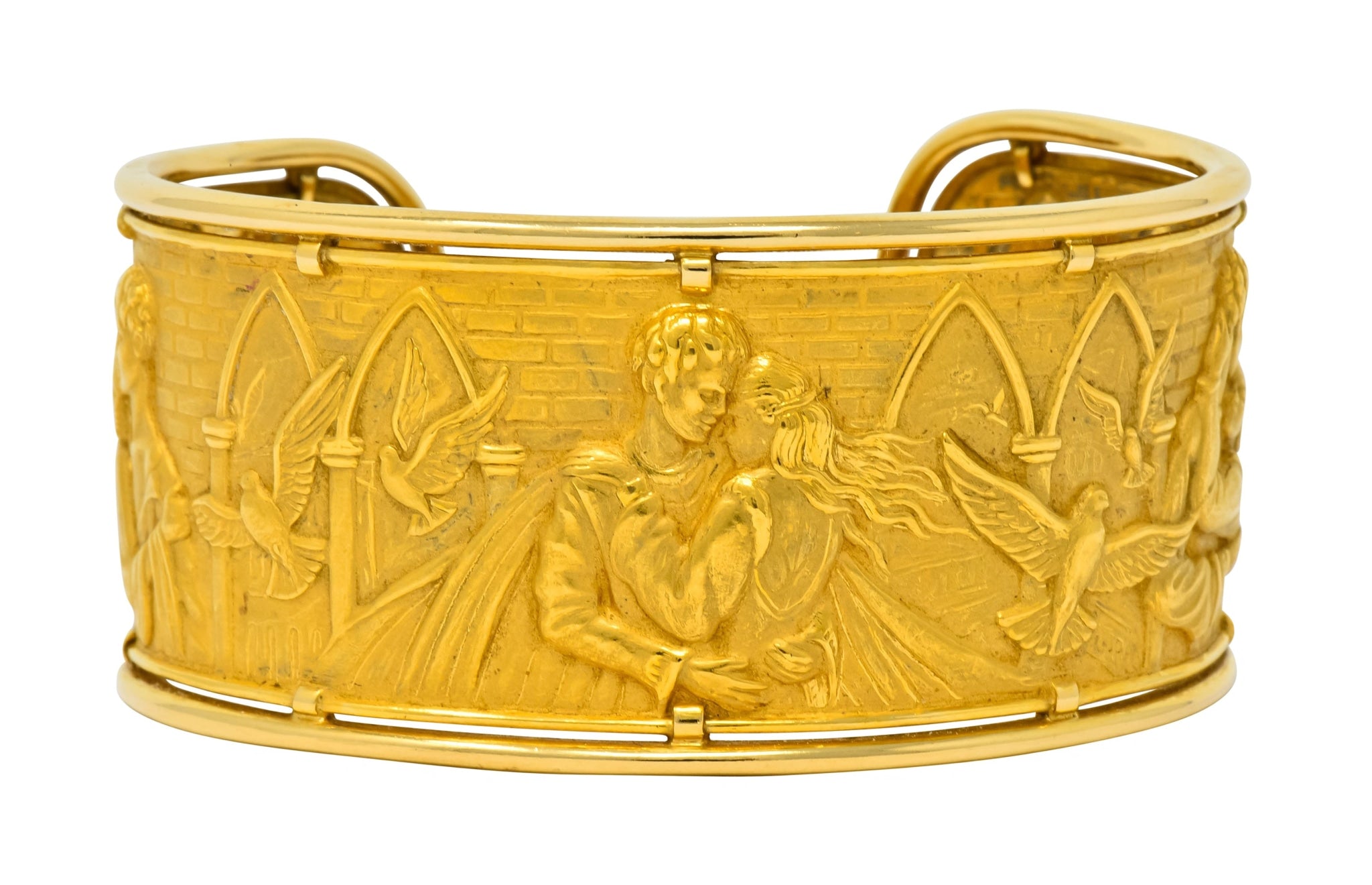 Carrera Y Carrera 18 Karat Gold Romeo & Juliet Cuff Bracelet - Wilson's Estate Jewelry