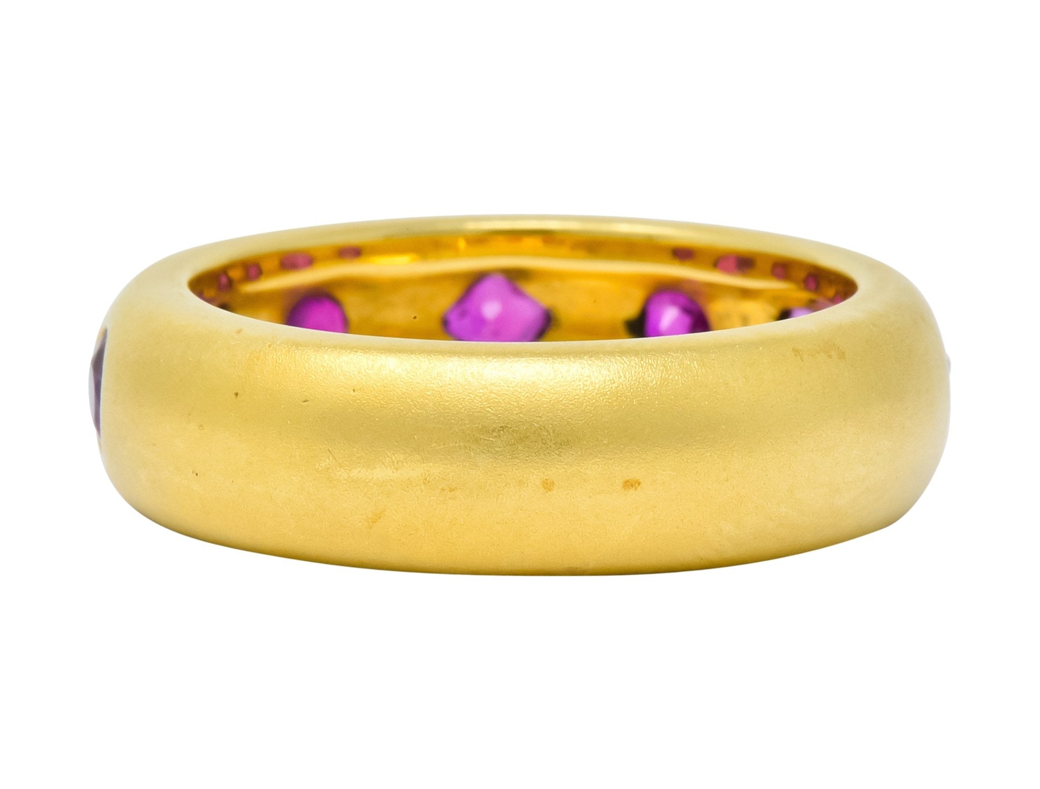 Contemporary 1.75 CTW Ruby 18 Karat Gold Geometric Band Ring - Wilson's Estate Jewelry