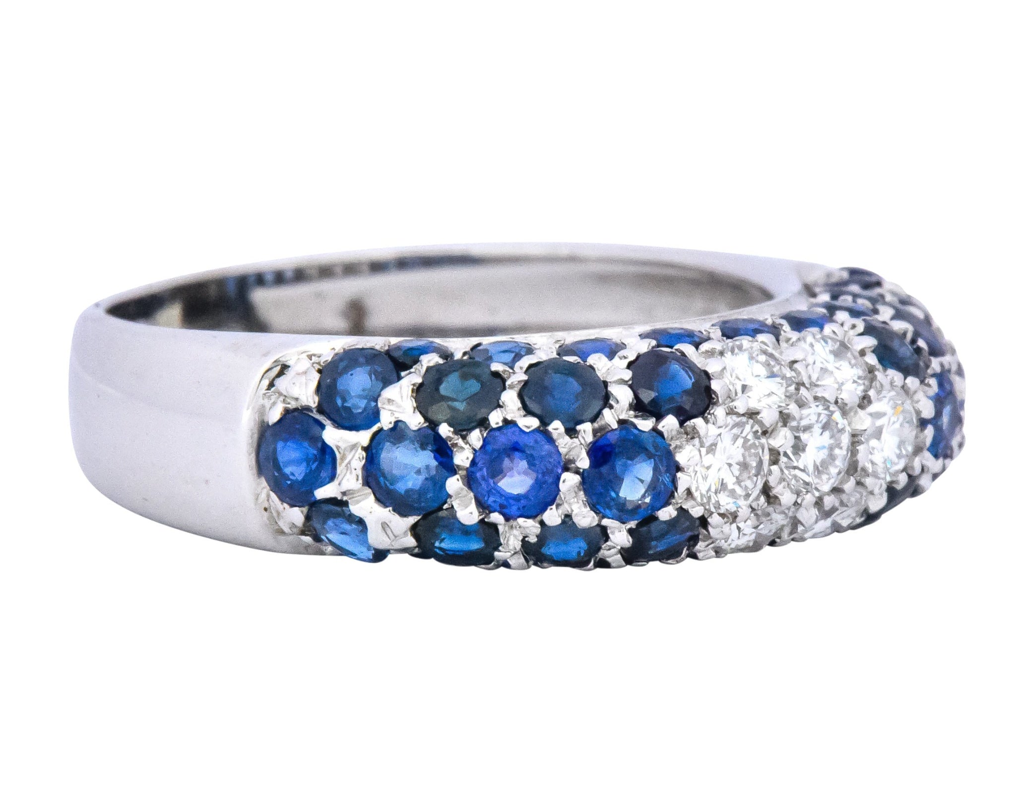 Contemporary Italian 3.85 CTW Diamond Sapphire 18 Karat White Gold Ring - Wilson's Estate Jewelry