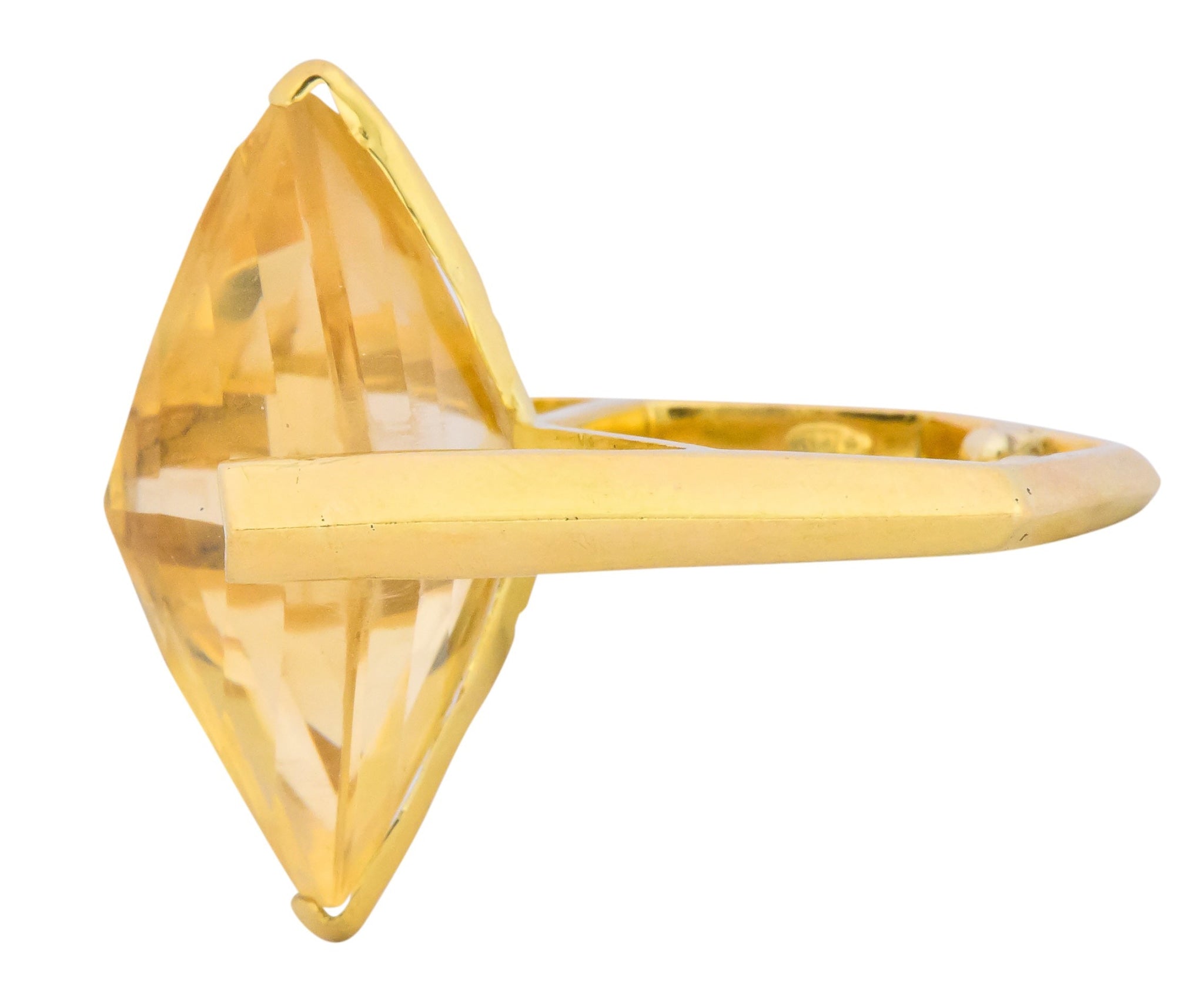 Gillian Packard 1968 British Modernist Citrine 18 Karat Gold Cocktail Ring - Wilson's Estate Jewelry